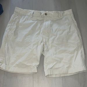 Vineyard Vines Breaker Short